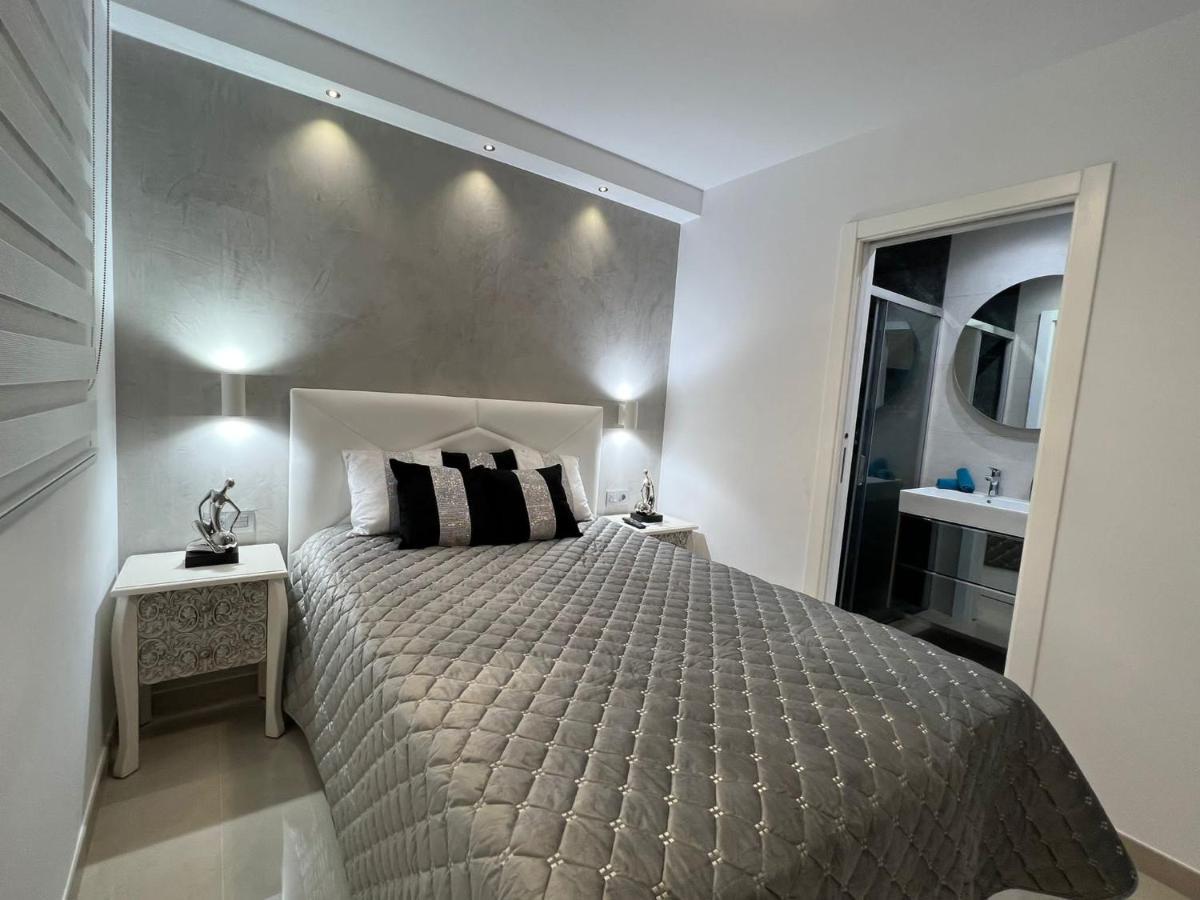Luxury House Atlantico Private Heated Pool Apartment Costa Adeje  Exterior photo